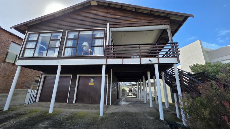 4 Bedroom Property for Sale in Klein Brak Western Cape